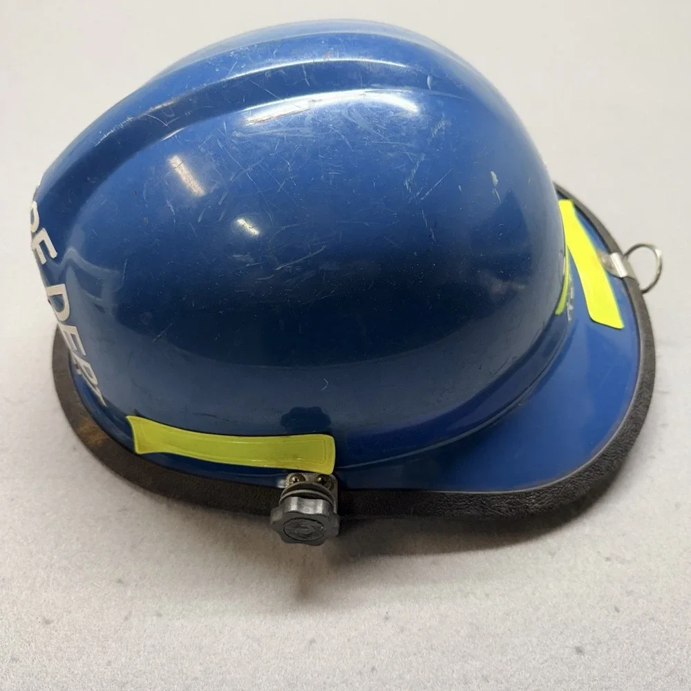 Bullard R721 Firefighter Lieutenant Helmet - Grace Fire Dept - Collectible